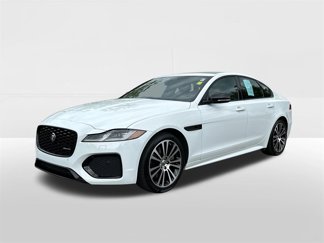 Certified 2024 Jaguar XF R-Dynamic SE image 1