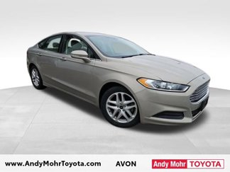 Used 2015 Ford Fusion SE image 1