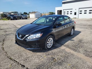 Used 2017 Nissan Sentra SV image 1