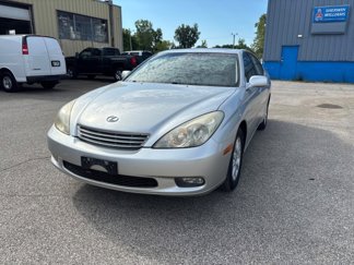 Used 2002 Lexus ES 330 image 1