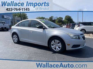 Used 2013 Chevrolet Cruze LS image 1