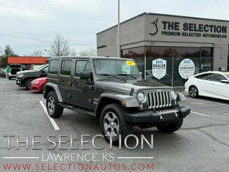 Used 2017 Jeep Wrangler Unlimited Sahara w/ Connectivity Group image 1
