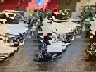 Used 2018 GMC Acadia SLE w/ Driver Alert Package I image 1