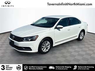 Used 2017 Volkswagen Passat 1.8T S image 1