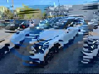 Used 2023 Kia Sportage LX image 1