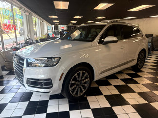 Used 2017 Audi Q7 3.0T Premium Plus image 1