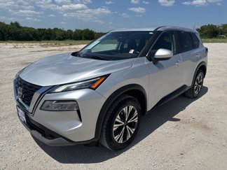 Used 2023 Nissan Rogue SV image 1