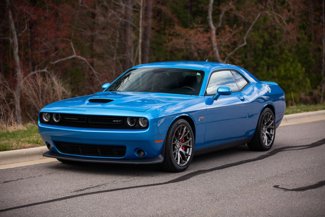 Used 2015 Dodge Challenger SRT w/ Technology Group image 1
