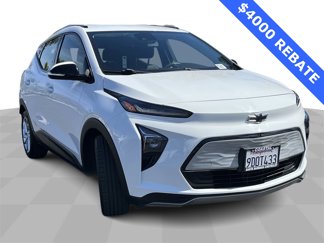 Certified 2022 Chevrolet Bolt EUV LT image 1