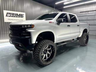 Used 2021 Chevrolet Silverado 1500 LT Trail Boss w/ Convenience Package II image 1