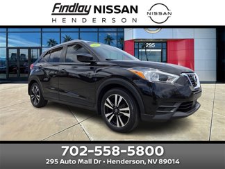 Used 2020 Nissan Kicks SV image 1