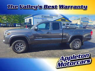 Used 2016 Toyota Tacoma SR5 image 1