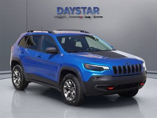 Used 2021 Jeep Cherokee Trailhawk w/ Trailer Tow Group image 1