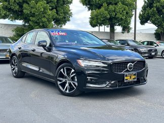 Certified 2024 Volvo S60 B5 Core image 1