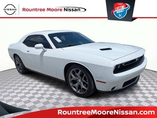 Used 2016 Dodge Challenger SXT Plus image 1