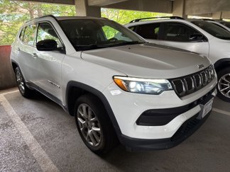 Used 2022 Jeep Compass Latitude w/ Sun and Sound Group image 1