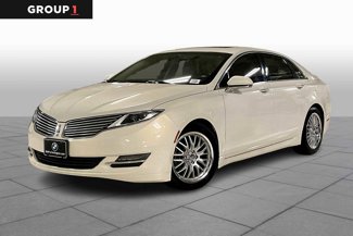 Used 2013 Lincoln MKZ image 1