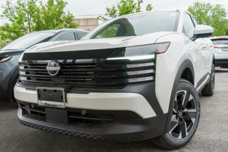 New 2025 Nissan Kicks SV image 1