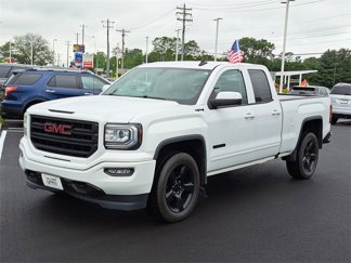 Used 2017 GMC Sierra 1500 SLE w/ SLE Value Package image 1