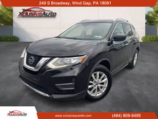 Used 2018 Nissan Rogue SV image 1