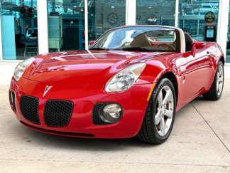 Used 2008 Pontiac Solstice GXP w/ Premium Package image 1