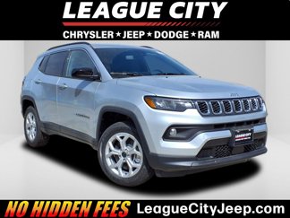 New 2025 Jeep Compass Latitude image 1