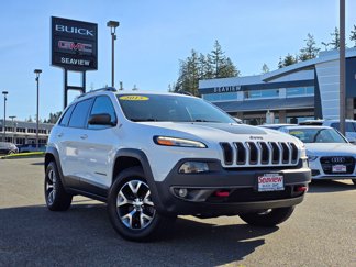 Used 2015 Jeep Cherokee Trailhawk w/ Comfort/Convenience Group image 1