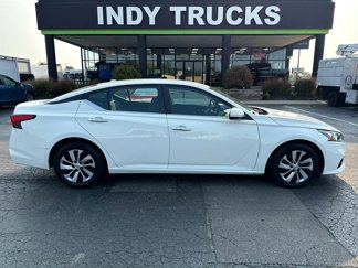 Used 2020 Nissan Altima 2.5 S image 1