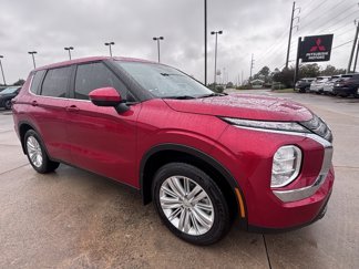 New 2024 Mitsubishi Outlander ES image 1