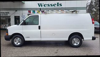 Used 2009 Chevrolet Express 3500 image 1