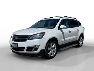 Used 2017 Chevrolet Traverse LT w/ Style and Technology Package image 1