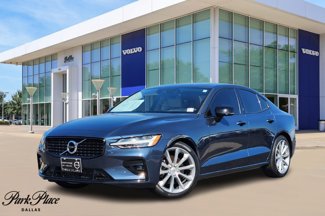 Certified 2021 Volvo S60 T5 Momentum w/ Premium Package image 1