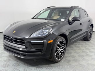 Certified 2025 Porsche Macan image 1