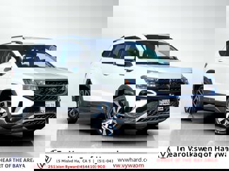 Used 2022 Volkswagen Taos SE image 1