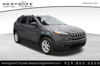 Used 2014 Jeep Cherokee Latitude image 1