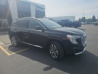 Used 2022 GMC Terrain Denali image 1