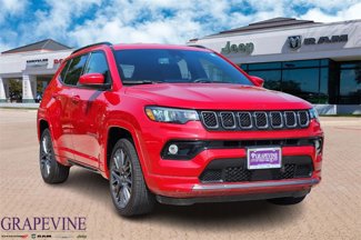 Used 2023 Jeep Compass Limited image 1