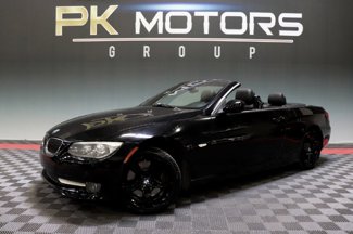 Used 2013 BMW 335i Convertible w/ Premium Pkg image 1