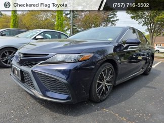 Used 2021 Toyota Camry SE image 1