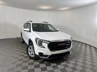 Certified 2022 GMC Terrain SLE w/ Driver Convenience Package image 1