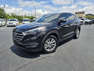 Used 2018 Hyundai Tucson SE image 1