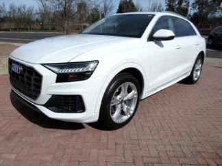 Used 2023 Audi Q8 Premium image 1