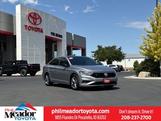 Used 2021 Volkswagen Jetta image 1