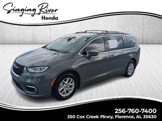 Used 2022 Chrysler Pacifica Touring-L image 1
