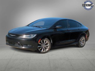 Used 2016 Chrysler 200 S w/ Comfort Group image 1