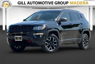 Used 2019 Jeep Compass Trailhawk image 1