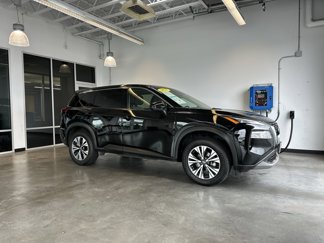 Used 2021 Nissan Rogue SV image 1