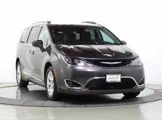 Used 2017 Chrysler Pacifica Touring-L Plus w/ Advanced Safetytec Group image 1