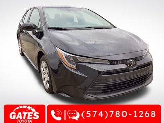 Used 2024 Toyota Corolla LE image 1