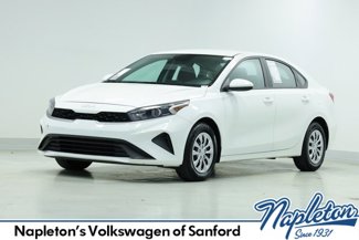 Used 2022 Kia Forte Sedan image 1